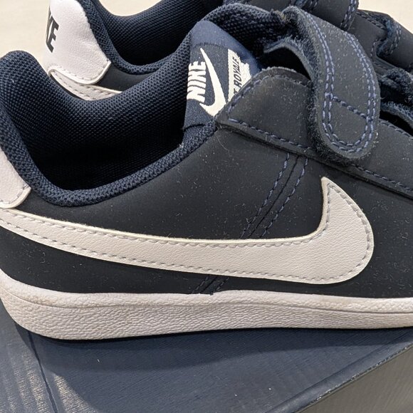 Nike Court Royale little Kids size 1.5 - Picture 9 of 10